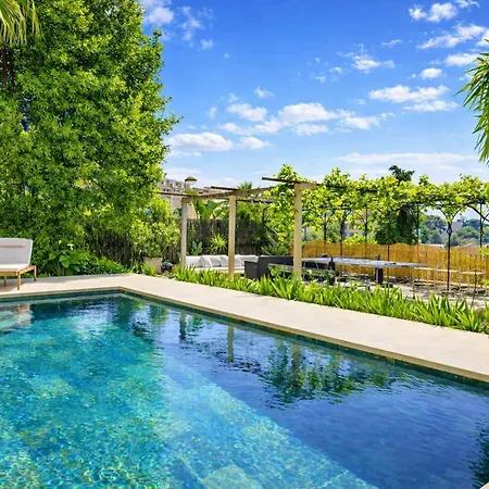 Belle Epoque With Pool - Welkeys *